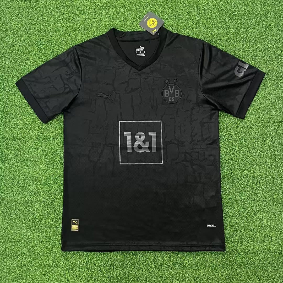 חולצת כדורגל דורטמונד מיוחדת 2023
