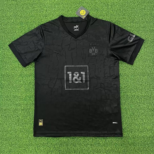 חולצת כדורגל דורטמונד מיוחדת 2023