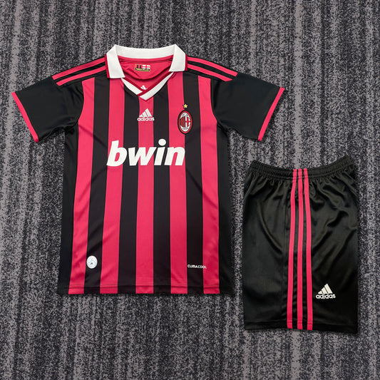 2009/10 מילאן בית